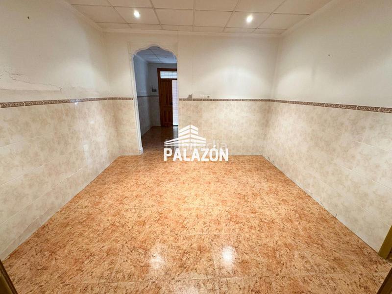 Foto 1099f96a-8fb7-4e86-bde5-ffdfd0259968. Casa a Crevillente