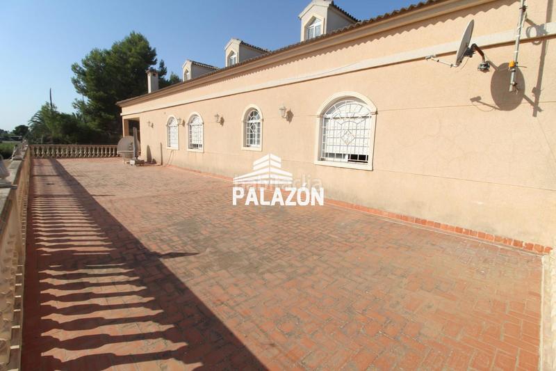 Foto bd161ce9-4e7f-4eb3-ba38-533d69151037. Xalet a Crevillente