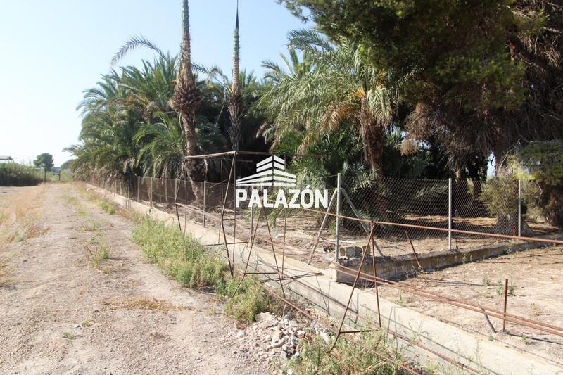 Foto d3cae396-b7eb-46fe-922d-5305eb398d71. Xalet a Crevillente