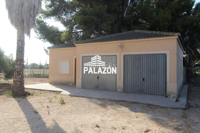 Foto fc7cb97d-3b36-41a3-bf1f-27a0cd1247a8. Xalet a Crevillente