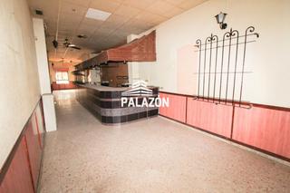 Local commercial à Crevillente. Local comercial en venta en crevillente alicante