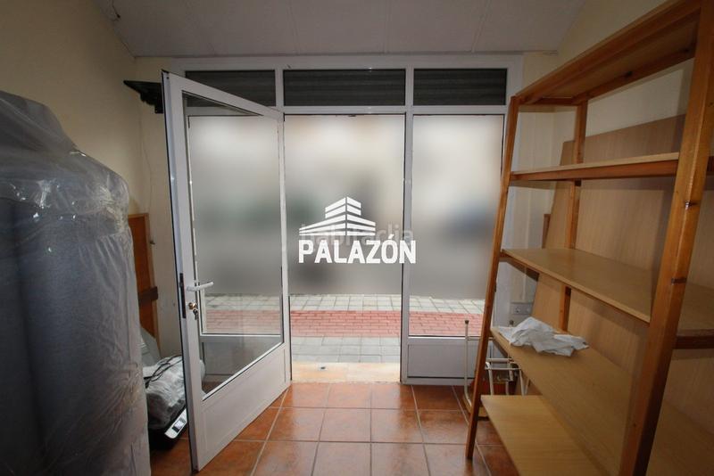 Foto f5bd320d-1f26-40cd-bbad-95c8622612f8. Lloguer local comercial a Catral