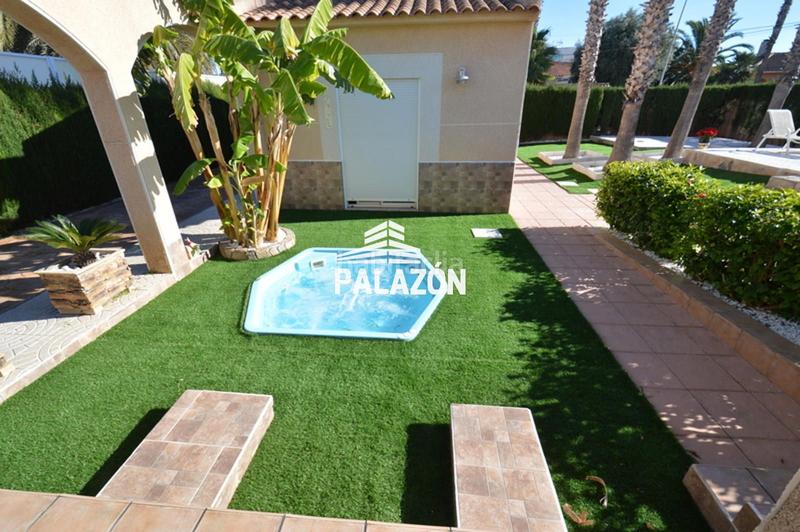 Foto f65dac94-e0bd-4958-b496-5664053bad9e. Chalet in Los Balcones-Los Altos Torrevieja