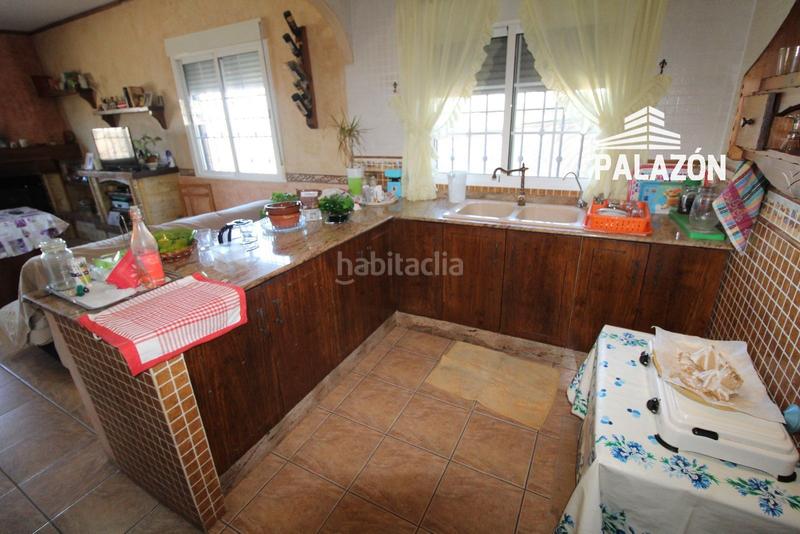 Foto 0466f2dc-1492-48f8-8397-fa467cdaa3fc. Chalet in Catral