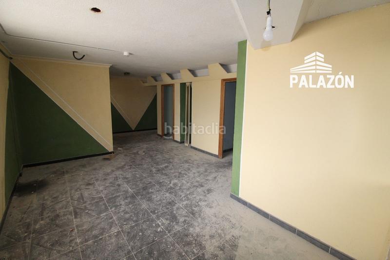 Foto 0c57b7eb-7a16-4400-8929-980efc439925. Location local commercial dans San Isidro