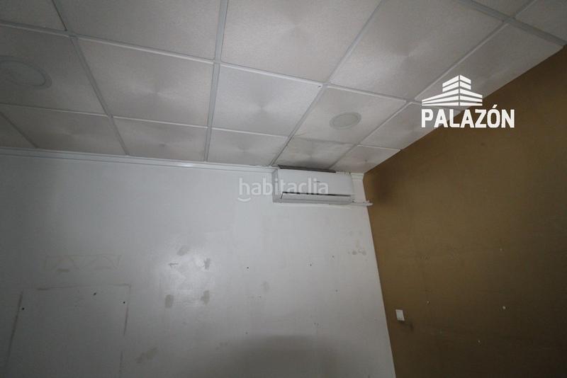 Foto dfd5aab4-c535-4303-b031-348949451df8. Affitto locale commerciale in Catral