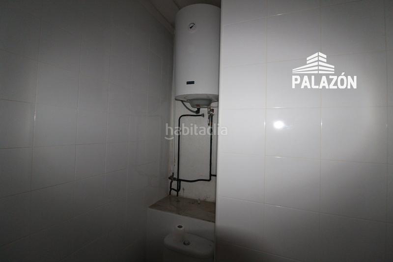 Foto c32be346-65b3-428f-95e2-2048e9a73fe5. Location local commercial dans Catral