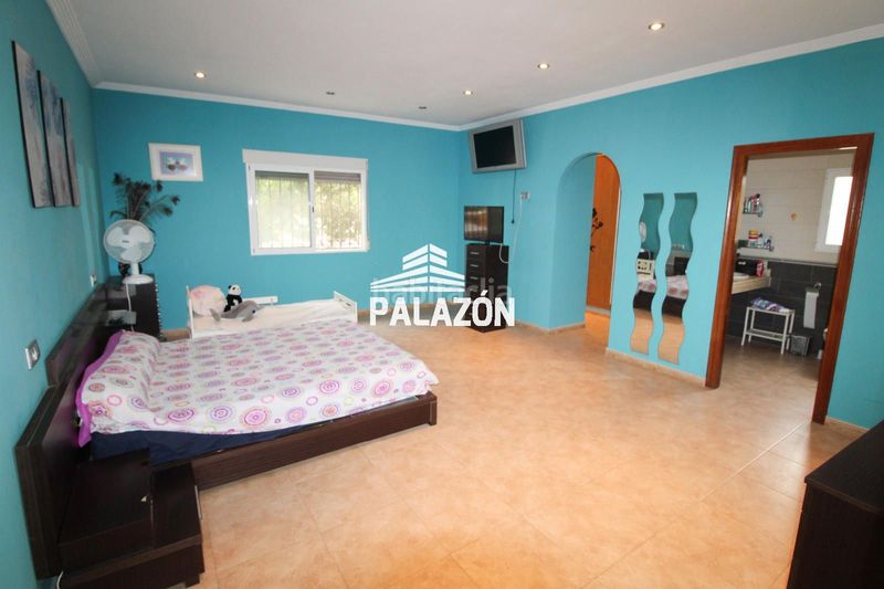 Foto 8944aade-ee81-4b19-b6db-994e5dbe0d81. Xalet a Catral