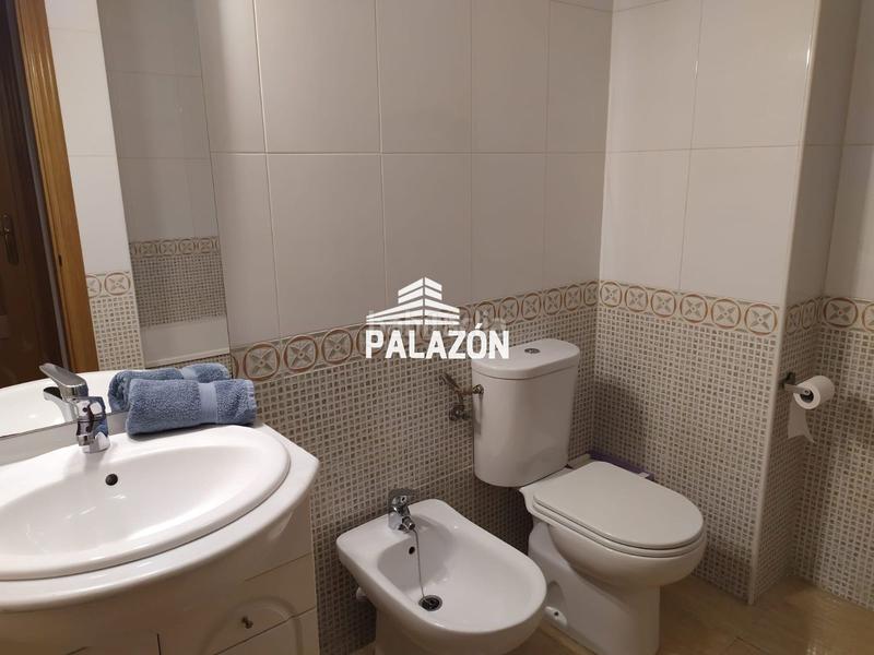 Foto ae52750b-5638-4894-a77e-e6fbdd37bd3a. Lloguer apartament amb aparcament a San Isidro