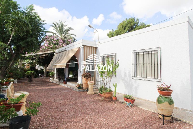 Foto a3f04dde-f641-4bb0-9290-73fcf8689f2c. Masía casa de campo en venta alicante en Crevillente