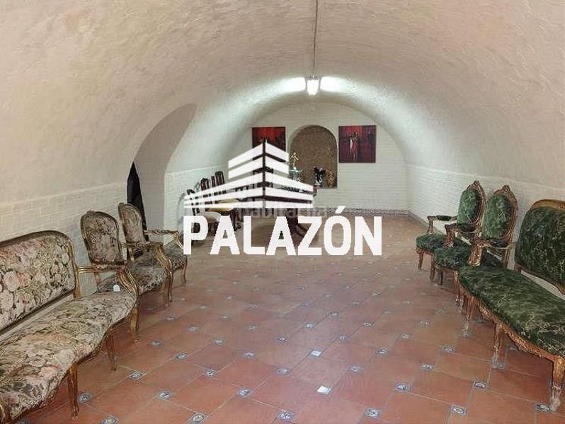 Foto 455ca696-9d81-45da-a639-16b6c56a153e. Xalet amb aparcament piscina a Crevillente