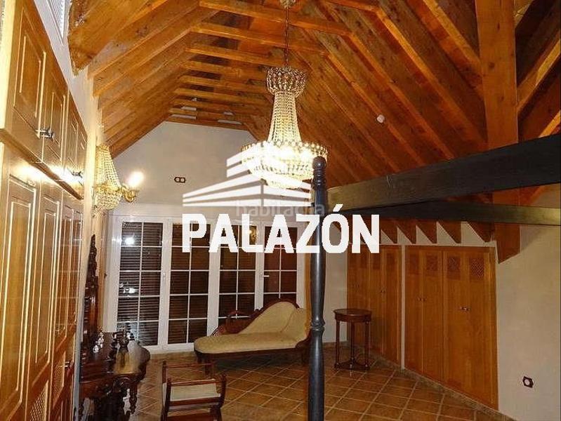 Foto ba5faf6e-2362-45ad-ac52-f4e377985432. Xalet amb aparcament piscina a Crevillente