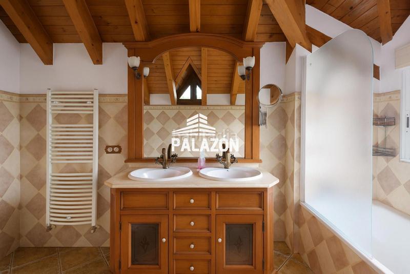 Foto a2a197b1-85e2-4b04-a030-782665281521. Chalet with parking pool in Catral