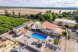 Chalet in Montesinos (Los). Chalet en venta en los montesinos alicante