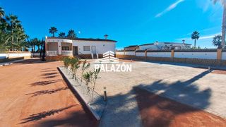 Chalet à Catral. Chalet en venta en catral alicante
