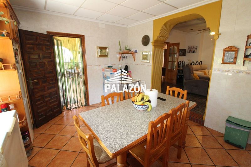 Foto 82a151fd-0f63-4cef-be31-01d4eaf4b3a3. Masía casa de campo adosada en venta alicante en Crevillente