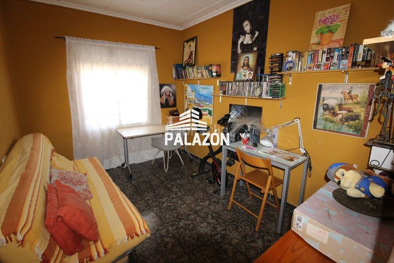 Foto a2117cb4-94cc-4091-9e9a-884a95c9f17a. Masía casa de campo adosada en venta alicante en Crevillente