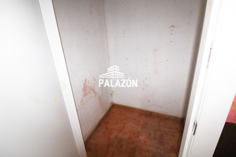 Foto 67aef90d-61ff-49f1-8f79-1ef4709e7f03. Local comercial a Catral