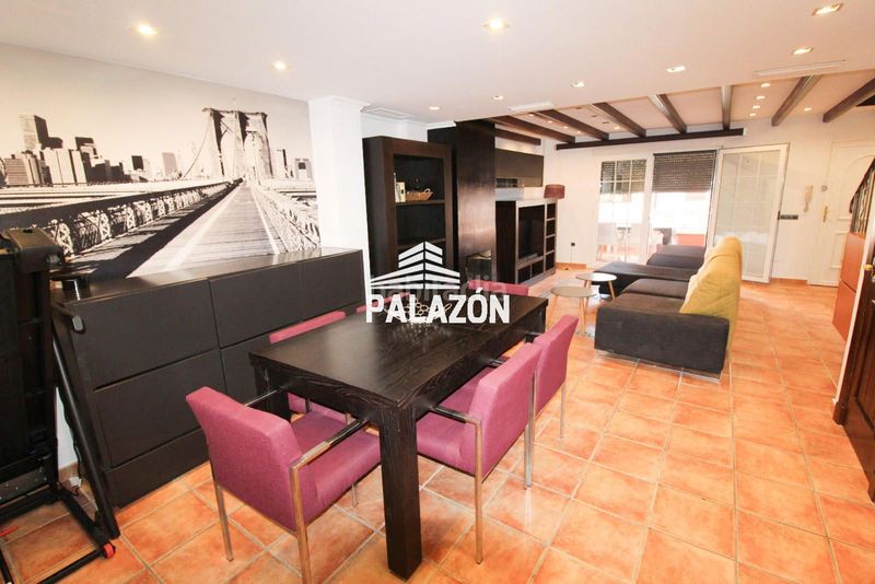 Foto 2d1c771b-a469-4907-a538-35b67db1d4d9. Casa amb aparcament a Catral