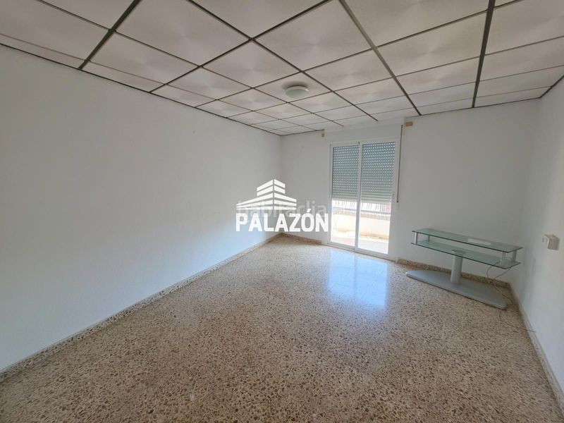 Foto 5edfc346-c1cf-44f5-8d90-fef4353e6ec2. Pis a Catral