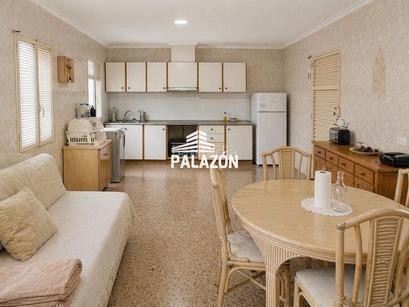 Foto b1e9f3fa-2d34-4103-b59d-3e3996d12120. Casa a Catral