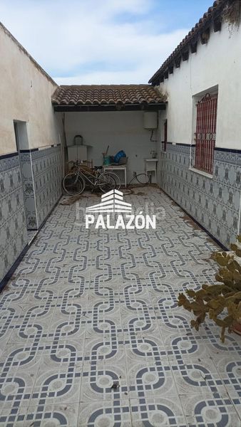 Foto 93b4cfe6-873d-4278-917d-7788b49a0095. Masia a Catral