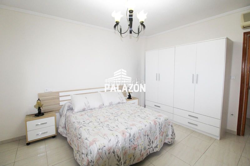 Foto 0f1e6162-90dd-406b-aa9a-59abbd4d05e6. Casa amb aparcament a Dolores