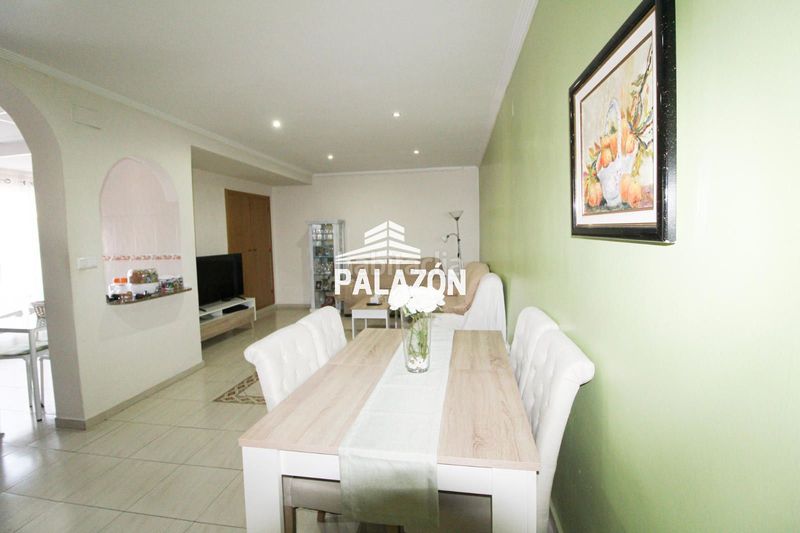 Foto bc736232-f82e-4d3b-b534-3876de4cf907. Casa amb aparcament a Dolores