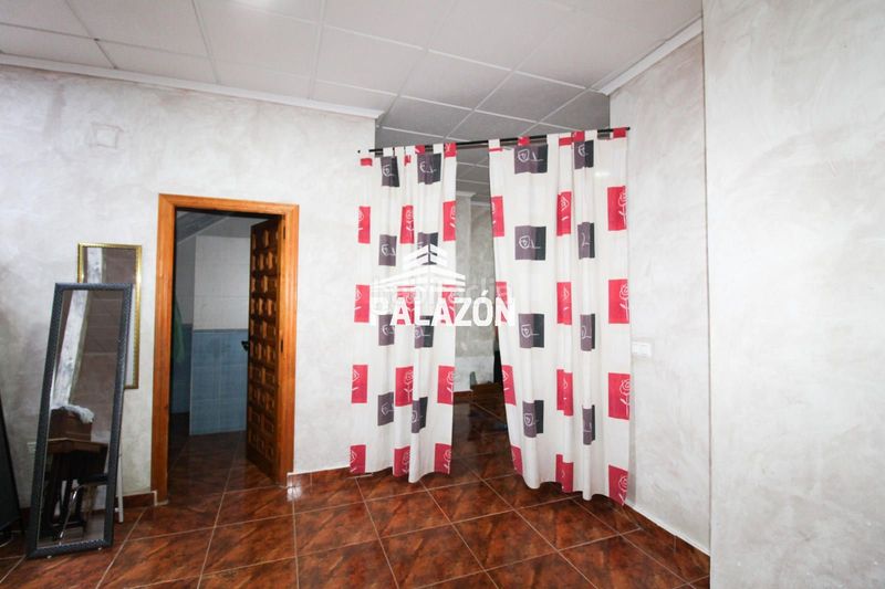 Foto ed6913f9-ef09-42ad-b805-e2b49b97c692. Casa amb aparcament a Dolores