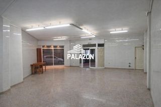Local Comercial  Médico ismael candela. Local comercia en venta en crevillente alicante, zona de paso