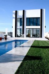 Chalet in Crevillente. Chalet en venta en crevillente alicante