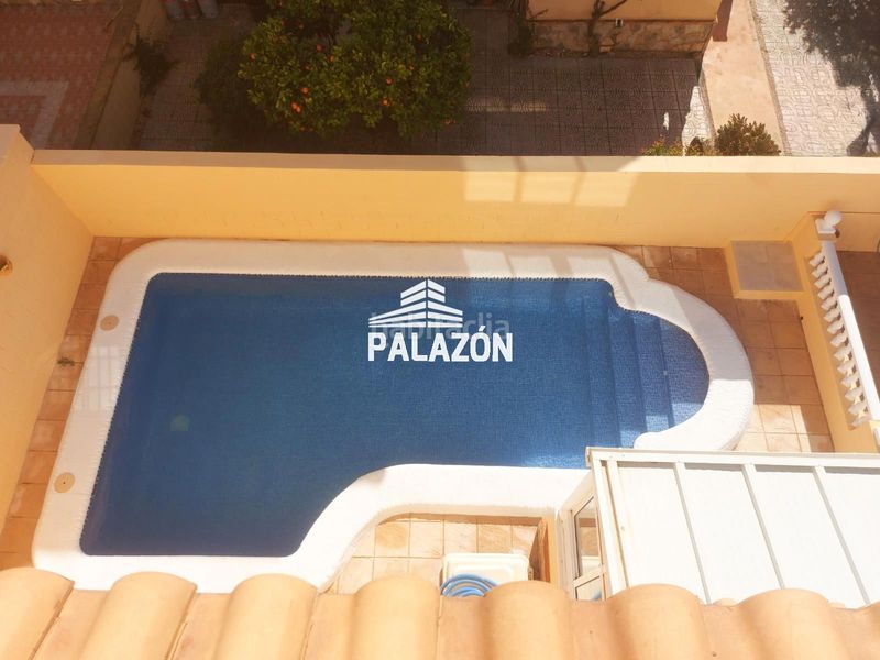 Foto a31e528d-5ad7-412a-ac92-a6589a7ce6e9. Casa amb piscina a Lo Marabú Rojales