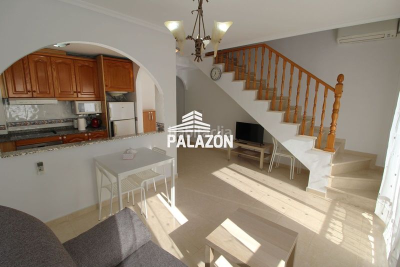 Foto 4649b06b-dd33-43df-9d6d-3d02bfc4670a. Lloguer apartament amb piscina a Catral