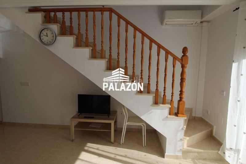 Foto f5fcac09-b25a-4ee8-8f8c-d0ff69bcff7b. Lloguer apartament amb piscina a Catral