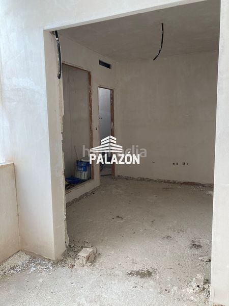 Foto cd1beccb-b2ca-418c-95e7-3364e0fffef8. Casa amb aparcament a Catral