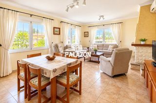 Casa a Lo Marabú. Chalet independiente en benijófar alicante