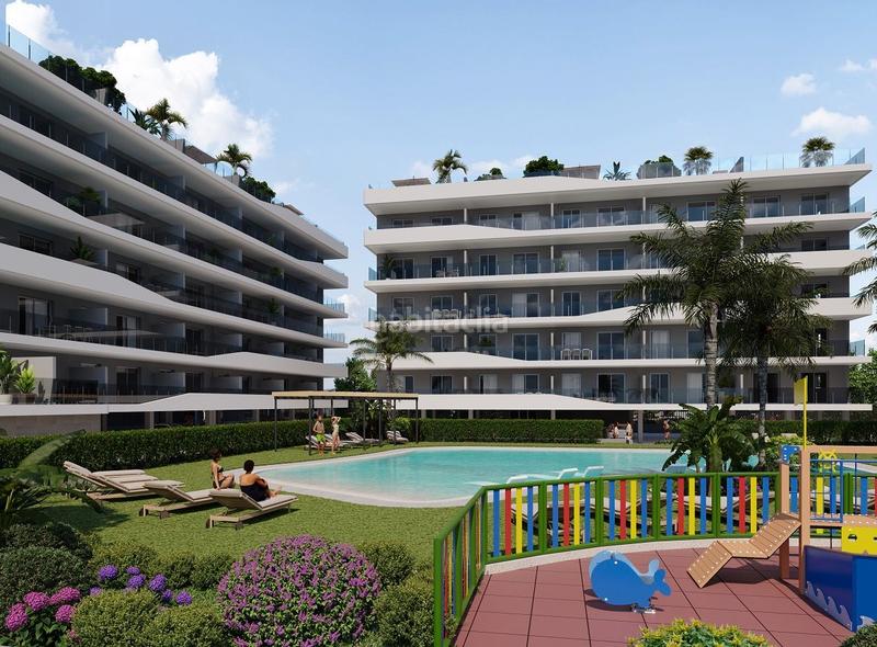 Foto f40f7845-d44f-4490-8240-9af1c046b9ad. Apartament amb aparcament piscina a Playa Tamarit-Playa Lissa Santa Pola