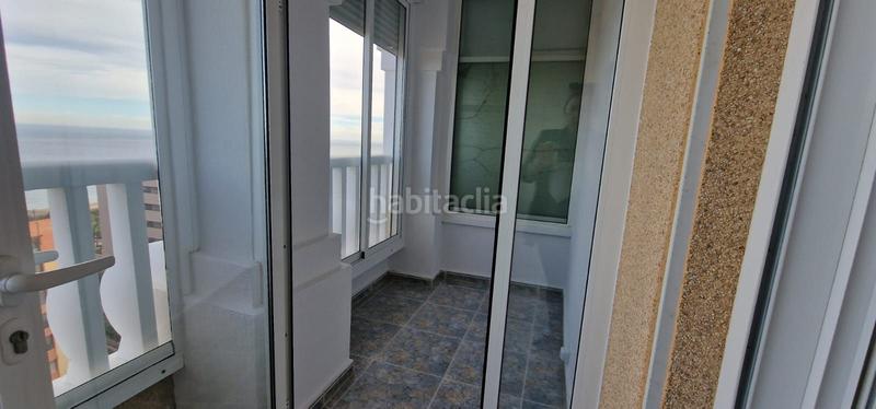 Foto bacc063d-6445-4ac1-8317-1bc23cab67fa. Lloguer apartament amb aparcament piscina a Los Arenales del Sol Elche / Elx