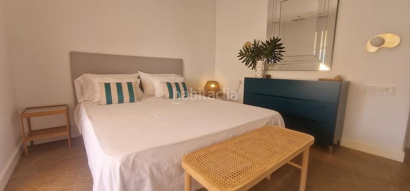 Foto 188b449c-a22c-46d8-8f0b-4fbe77a9aeca. Casa a avinguda de la armada española 75 a calas Santa Pola este Santa Pola