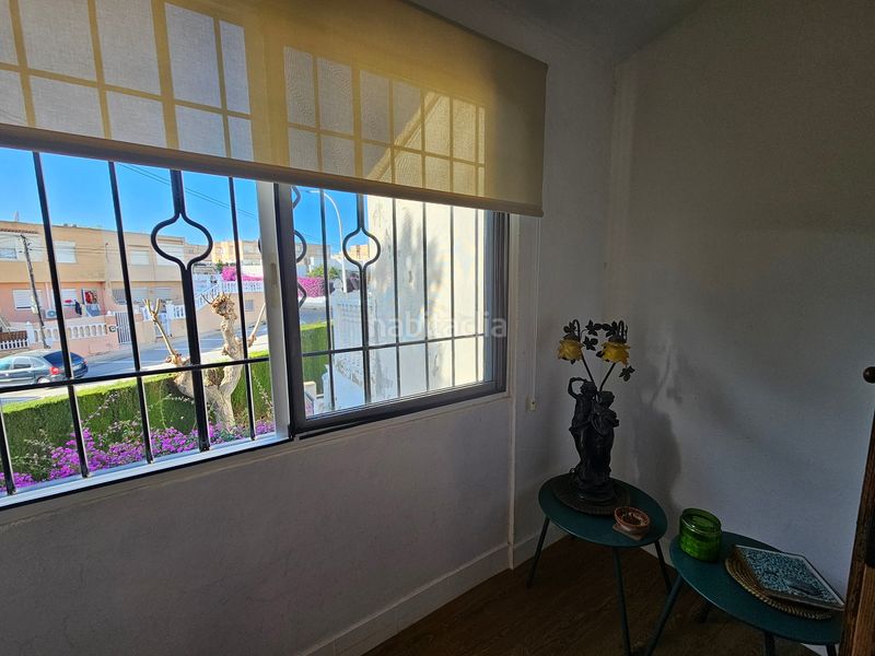 Foto 208e08b9-c63f-4e86-a719-18c35fc381e6. Apartament amb piscina a Panorama-Sierramar Santa Pola