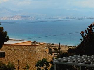 Casa  Calle la rioja. Planta baja en panorama