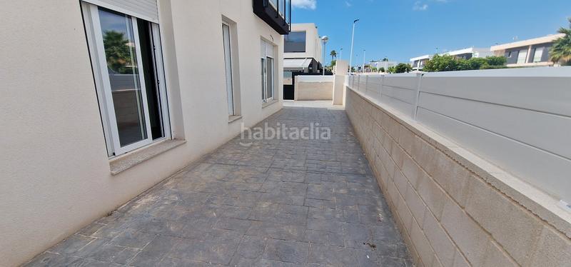 Foto 42d3a2cd-62a1-4ee4-9766-779537038753. Erdgeschoss mit pool in Monte y Mar Santa Pola
