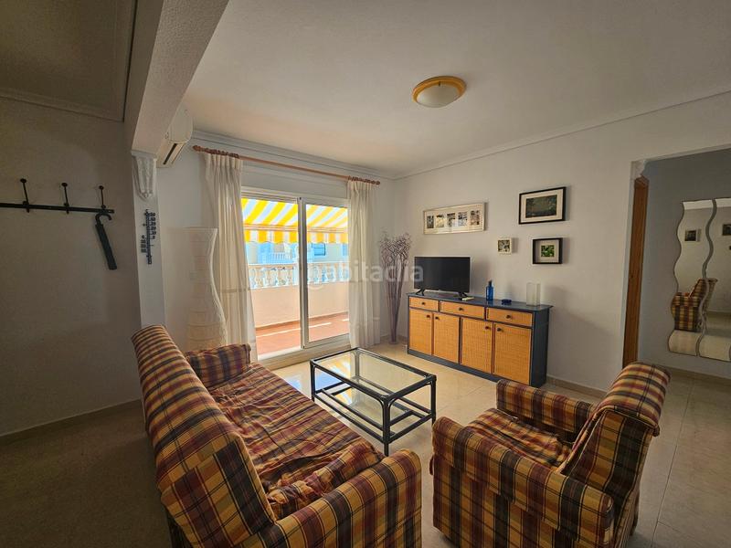 Foto 6cd86fb7-9d8d-41e5-91fc-d058fb18a7c7. Appartement dans calle canarias 6 dans Monte y Mar Santa Pola