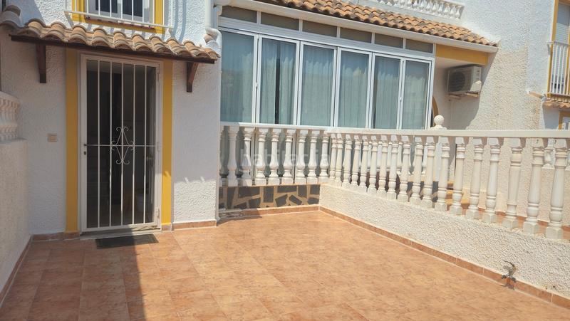 Foto 0768abb9-397f-4e08-ae08-5d32cf563682. Apartamento en calle canarias 12 Monte y Mar - coral alto en Santa Pola