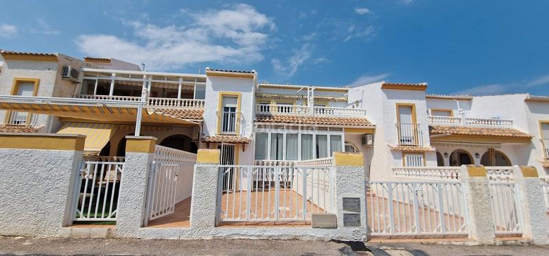 Foto 2c7939a9-8db4-466a-be89-c8940e456392. Apartamento en calle canarias 12 Monte y Mar - coral alto en Santa Pola