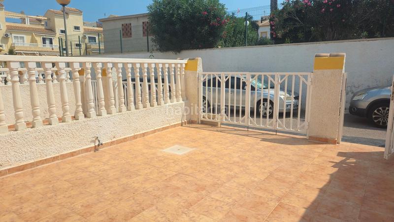 Foto b5f4ff59-a533-4cbd-96a1-fa7c4bbef2e1. Apartamento en calle canarias 12 Monte y Mar - coral alto en Santa Pola