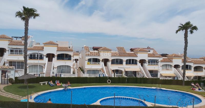 Foto d639b80c-259c-444a-983c-1d207a300dc9. Apartament a avinguda d'escandinàvia 72 a Monte Faro-Altomar II Santa Pola