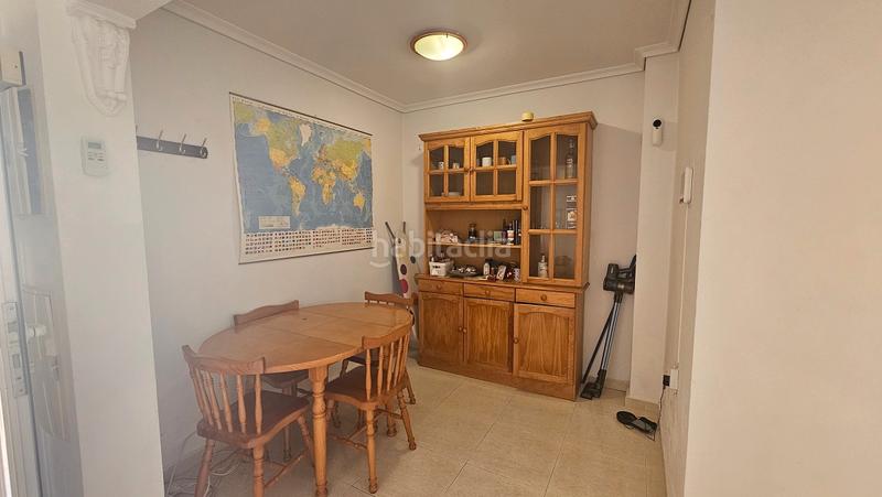 Foto 5603a798-6c45-4d24-b21a-70440a80c905. Rez-de-chaussée avec piscine dans Monte y Mar Santa Pola