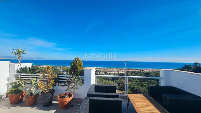 Foto 3aeb7a2b-f410-4b1f-ac63-464c4541959a. Dachwohnung in avinguda del mediterrani 19 in Monte y Mar Santa Pola