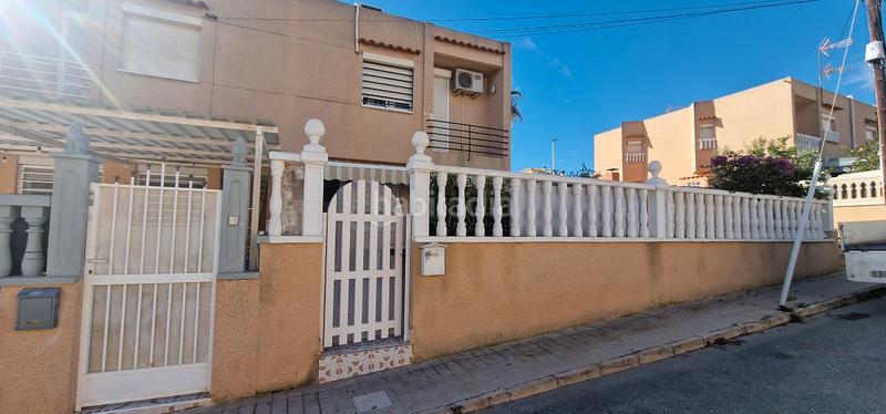 Foto 4fc71428-b060-48cd-89e7-3125054bbea3. Maison dans Panorama-Sierramar Santa Pola